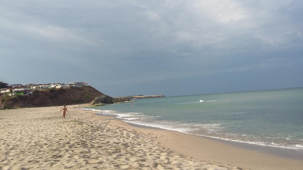 Bungalows St. Nicola Ahtopol Ngoại thất bức ảnh